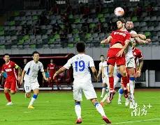 书豪公开视,频展示封闭,训练日常,米乐体育平台,米乐体育官方网站,米乐体育登录入口,米乐体育app下载